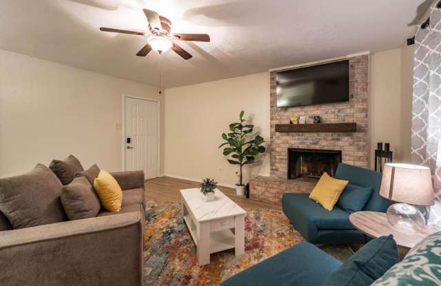 8601 Memphis Drive Gallery 4