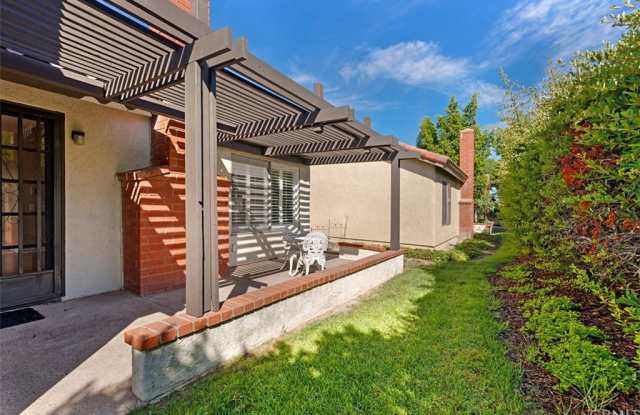 27647 Via Granados Gallery 3