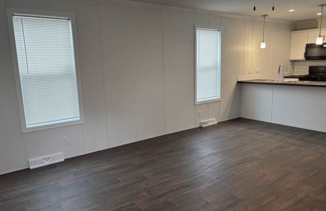 296 Cimarron Gallery 3