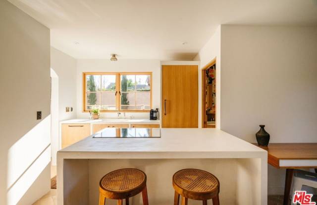 2640 Clyde Ave photos photos