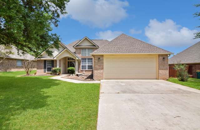 2412 Wilshire Dr photos photos