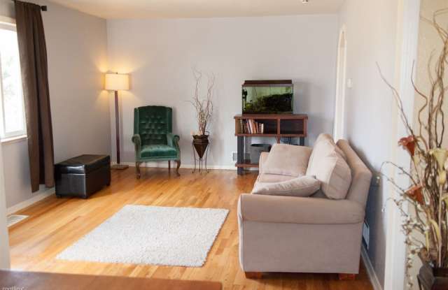 762 South Raritan Street Gallery 2