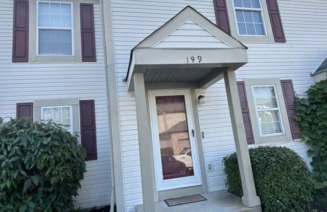 199 Macandrews Way photos photos