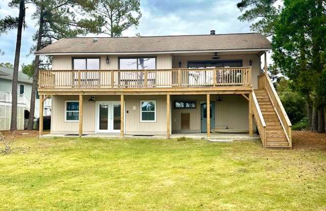Waterfront Stunner! 3 BR/2.5BA + Private Boat Dock/Slip in Gated Community of Fairfield Harbour 12/01 - 5100 Bucco Reef Road, Fairfield Harbour, NC 28560