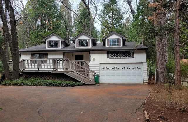 Magalia-2 bed 2 bath home with garage. Natural Landscaping, wood stove photos photos Magalia-2 bed 2 bath home with garage. Natural Landscaping, wood stove photos photos