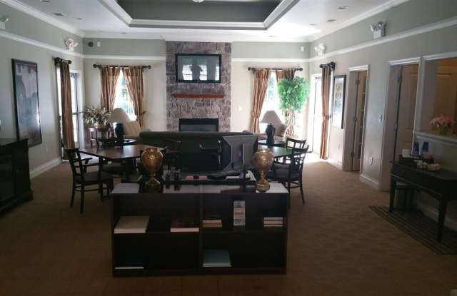 222 Beanfeild Pl Gallery 3