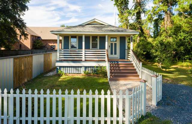 One bedroom home for rent in Manteo - 509 Barlowe Street, Manteo, NC 27954 One bedroom home for rent in Manteo - 509 Barlowe Street, Manteo, NC 27954