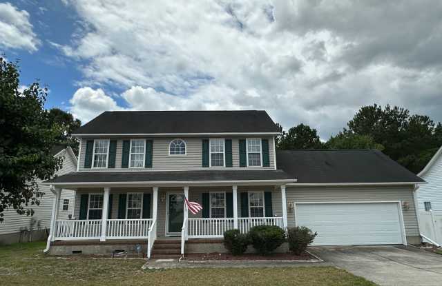 3 Bedroom, 2.5 Bath Home with 2 Car Garage in Hope Mills. photos photos