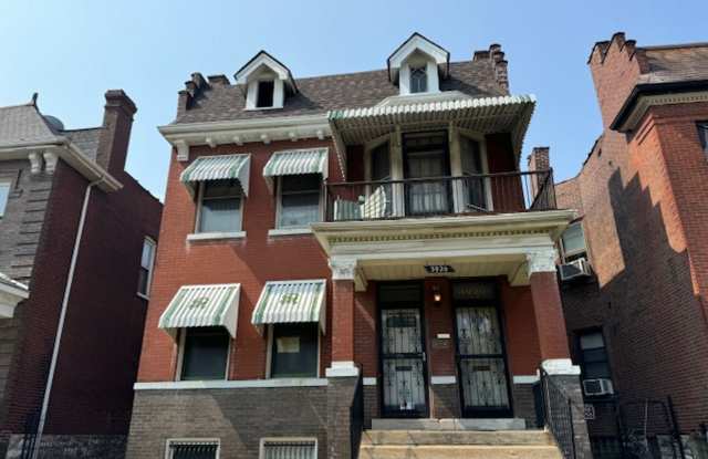 Lovely 2 BR/ 1 BA For Rent - Section 8 Welcome ! Gallery 3