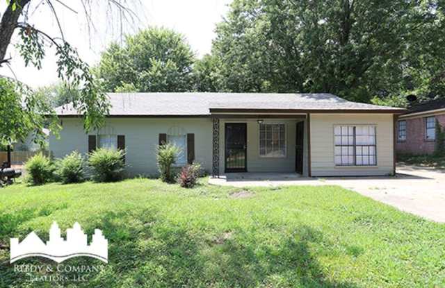3095 Normandy Dr - 3095 Normandy Drive, Horn Lake, MS 38637
