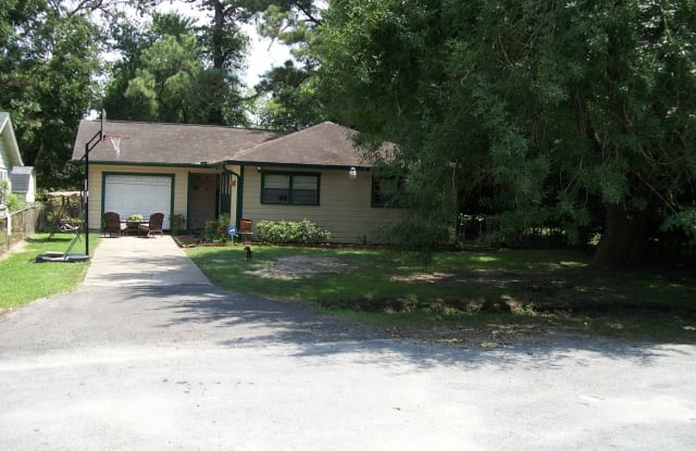 4995 Wyatt Street - 4995 Wyatt Street, Beaumont, TX 77705