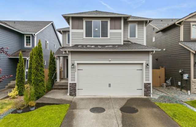 Spacious 4-Bedroom Home with Quartz Counters, Fully Fenced Yard & 2-Car Garage in Yelm! photos photos Spacious 4-Bedroom Home with Quartz Counters, Fully Fenced Yard & 2-Car Garage in Yelm! photos photos