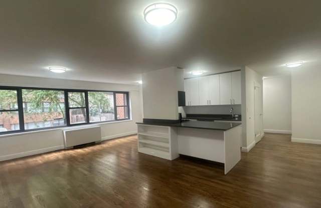 407 E 57th St photos photos