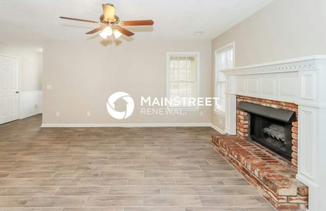 170 Woodcrest Drive Gallery 2