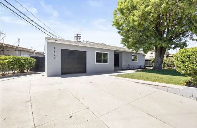 7629 Arcola Avenue Gallery 2