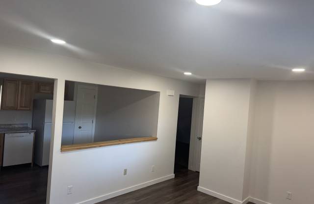 412 S Park St - 412 South Park Street, Casper, WY 82601 412 S Park St - 412 South Park Street, Casper, WY 82601