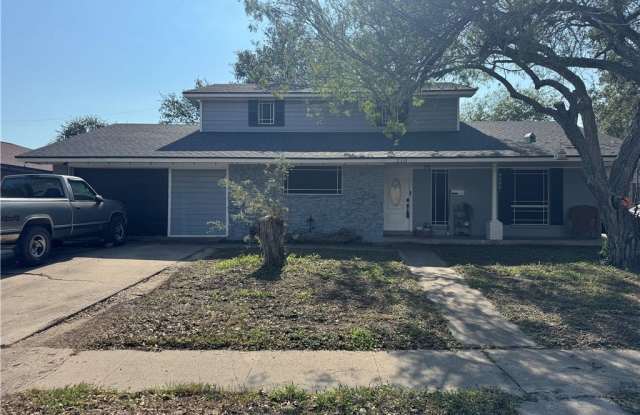 210 Pecos Street - 210 Pecos Drive, Portland, TX 78374