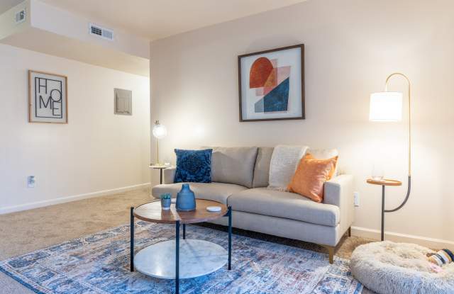Crestview at Louisville Apartments photos photos