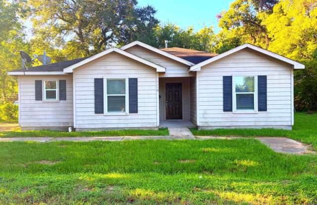 1150 Bradley St. Beaumont, TX 77703 Gallery 1