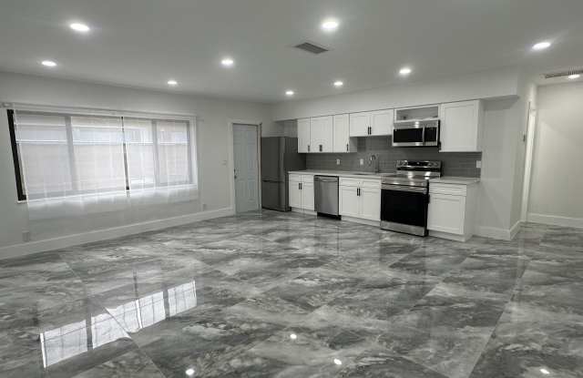 2446 Wilson Street photos photos