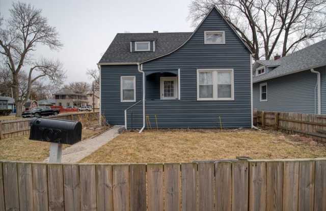 702 Jackson Street photos photos