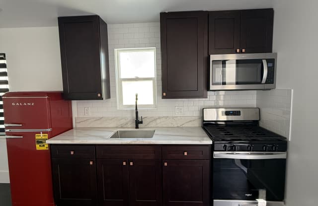 823 East Cypress Street photos photos