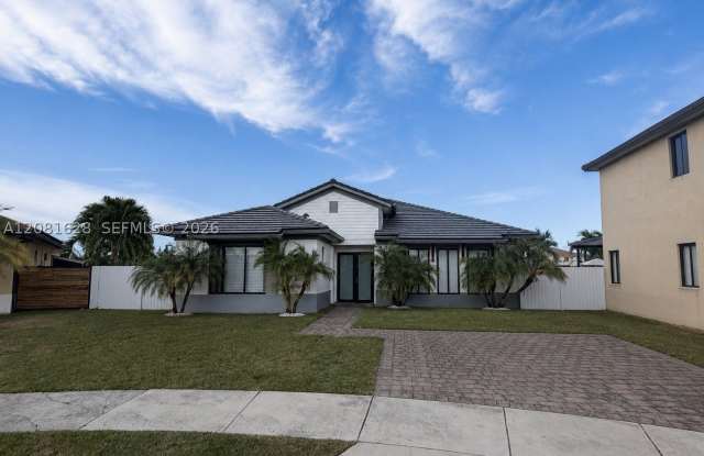 23037 SW 108TH CT Gallery 2