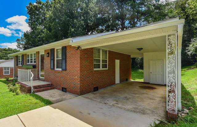 852 Hadley Road Gallery 2