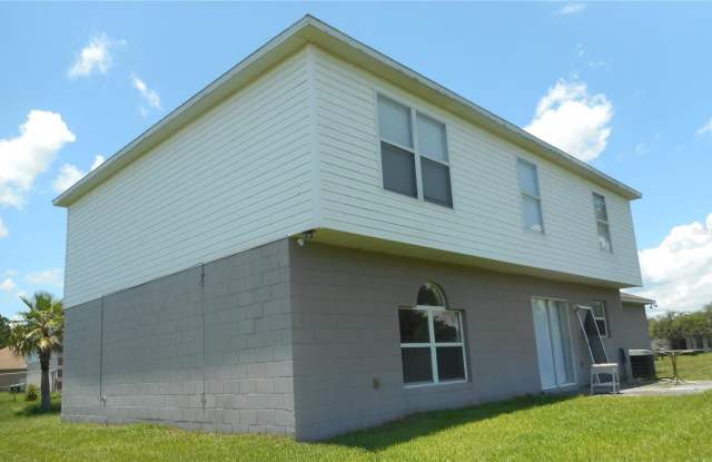950 DERBYSHIRE Drive Gallery 2