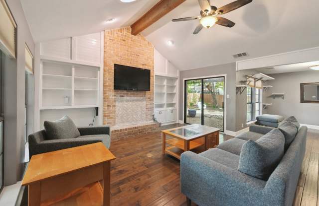 5704 Sam Houston Circle - 1 photos photos