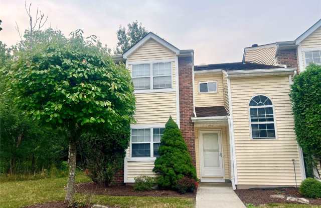 50 Brick Pond Road - 50 Brick Pond Road, Middletown, NY 10940