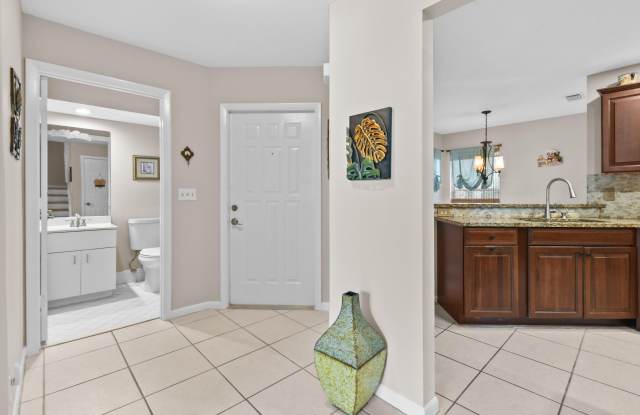 1003 Ocean Dunes Circle Gallery 4