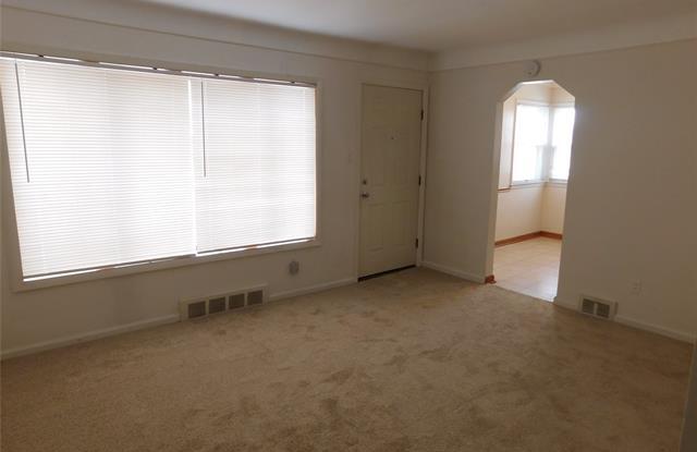 22918 MASONIC Boulevard Gallery 3