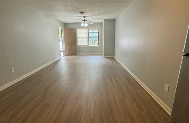 218 Pekin St. Gallery 3