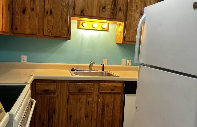 2 Green Meadow Lane photos photos