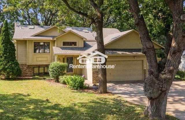 6520 Lucia Lane Northeast photos photos