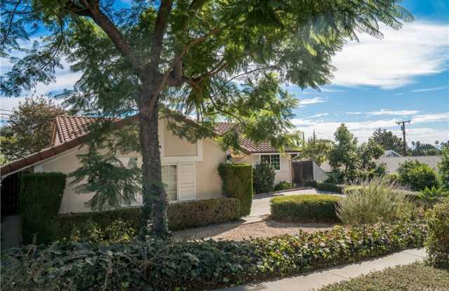 234 Opal Canyon Road Gallery 2