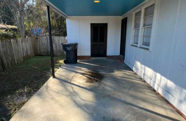 3012 Pinewood Dr Gallery 4