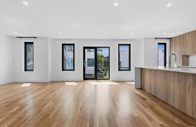 6 Devine Way Gallery 2
