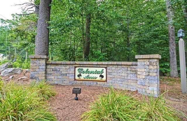 13 Colonial Drive - 13 Colonial Drive, Bristol County, MA 02766