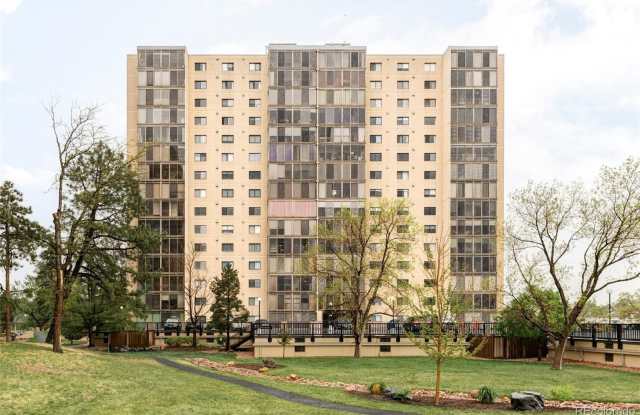 Great Candlewyck condo with and amazing view and lifestyle that can't be beat photos photos