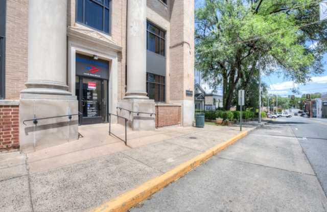 113 W Main Street - 2nd Floor Gallery 4