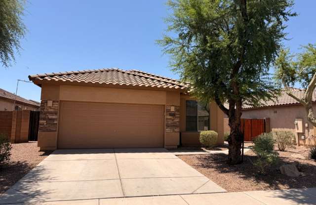 *NEW* Custom Paint/*NO* Carpet 3 BD/2 Bath Spacious Surprise Home! photos photos