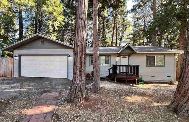 Magalia-2 bed 2 bath home with garage. Natural Landscaping, Newly remodeled photos photos