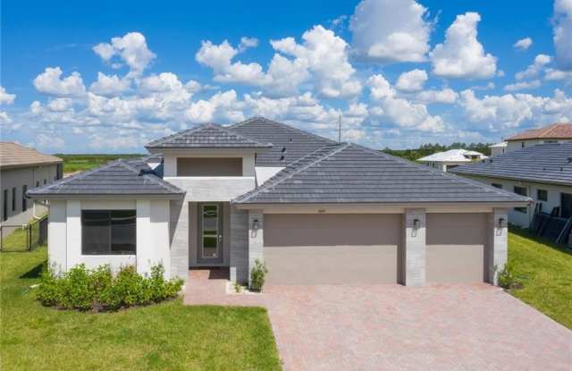 4843 Frattina St photos photos
