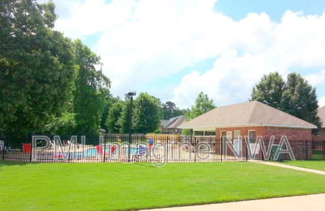 4747 W Mayflower Ct Gallery 2