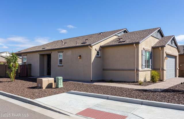 1352 Warbler Way - 1352 Warbler Way, Yavapai County, AZ 86305