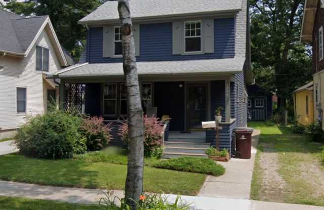 1329 White Street - 1329 White Street, Ann Arbor, MI 48104 1329 White Street - 1329 White Street, Ann Arbor, MI 48104