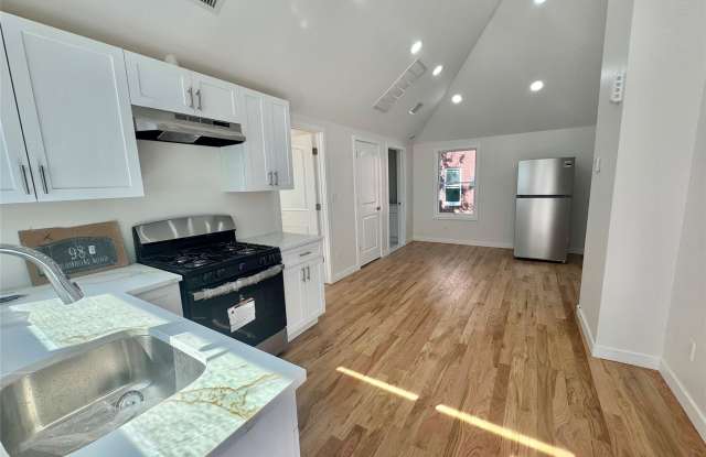 98 A Steamboat Road Gallery 4