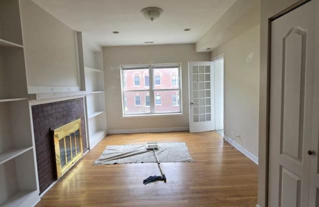 7458 North Greenview Ave. - 7458 North Greenview Avenue, Chicago, IL 60626